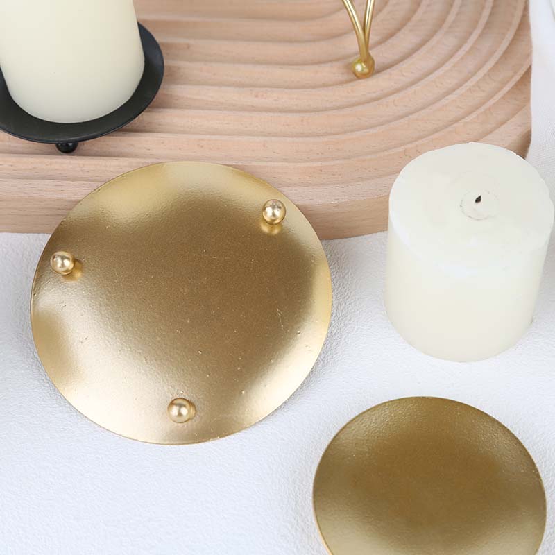 Mini Round Glod Black Iron Brass Aromatherapy Candle Holder Candlestick Plate Tray Metal Candle Stand 
