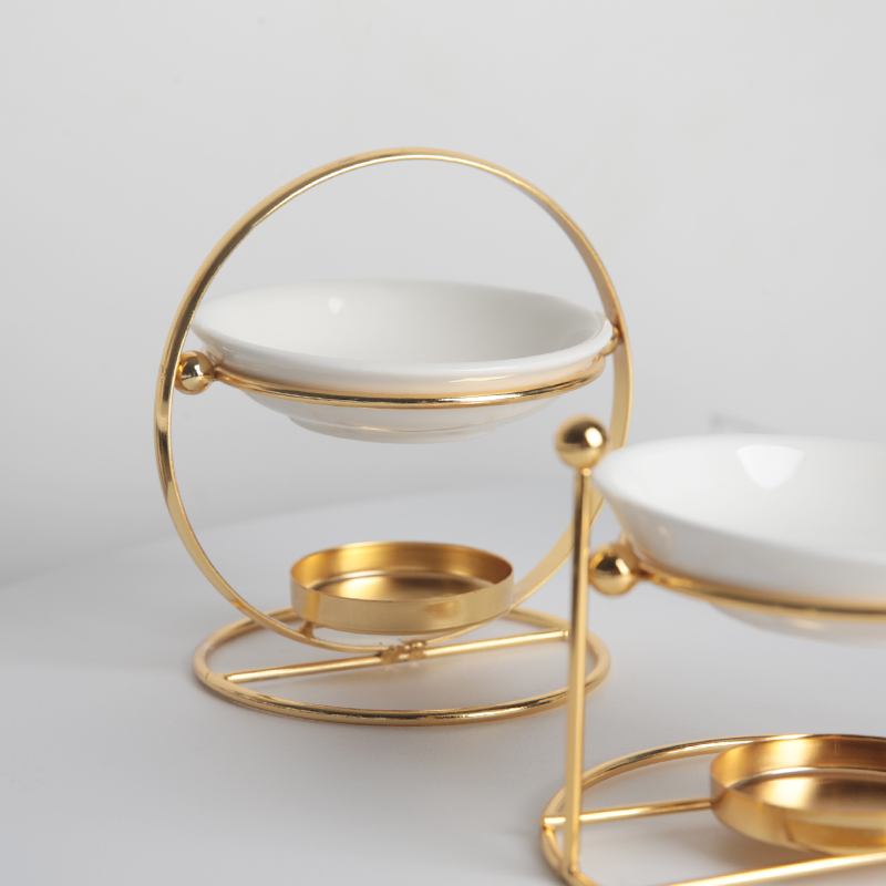 Luxury Gold Metal Fragrance Aromatherapy Essential Oil Warmer Diffuser Tealight Candle Holder Oil Burner for Yoga Spa Home Decor 
