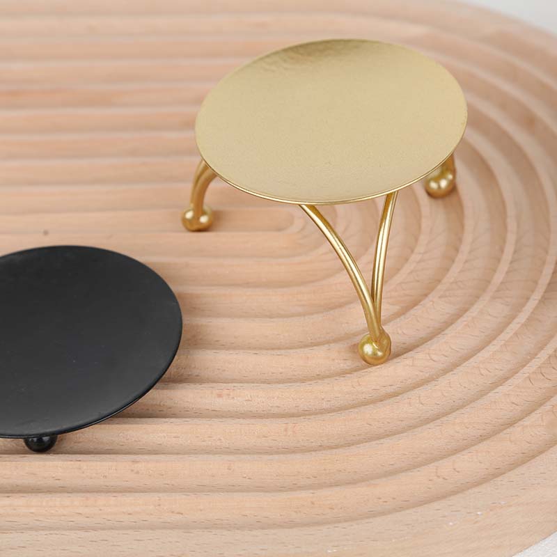 Mini Round Glod Black Iron Brass Aromatherapy Candle Holder Candlestick Plate Tray Metal Candle Stand 