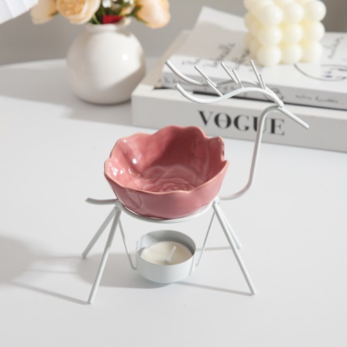 Deer-Shaped Home Decoration Metal Tealight Candle Holders Essential Oil Incense Aroma Burner Tea Light Holder