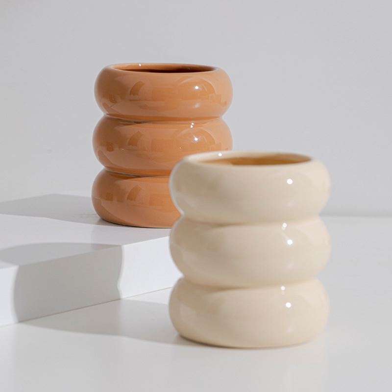 2023 New High Quality Home Decor Candlestick Empty Circle Ceramic Scented Candle Jar Candle Container Cup for Weddings Christmas 