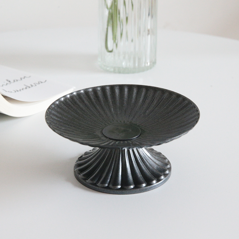 Black Decor Striped Candle Holder Metal Pillar Table Centerpiece Candelabra Candleholder Modern Candle Stand 