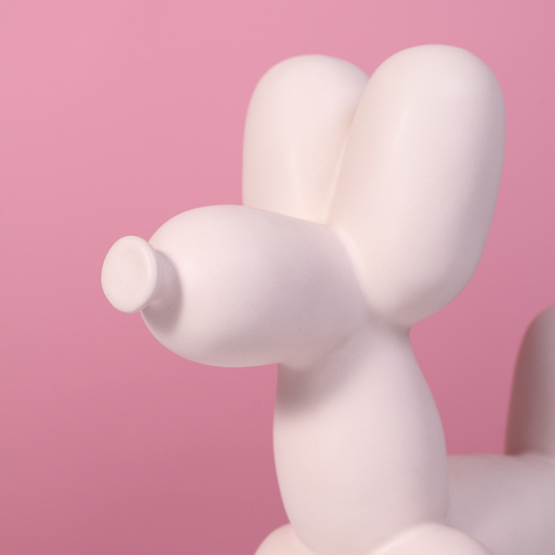 Creative Cute Animal Crafts Decorative Ceramics Funky Home Decor Knick-Knacks Modern Desktop Ornament Balloon Dog Sculpture 